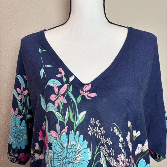 Talbots Floral Print Knit‎ Top V-Neck Short Sleeve Casual Comfy Womens Large L - Picture 2 of 15
